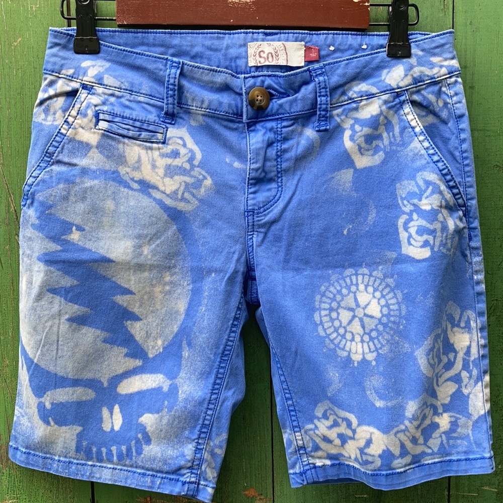 Grateful Dead good vibes Bermuda style shorts
